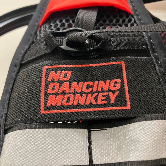 USWE Trail Running 14 L Vest - size S - Picture 4 of 4